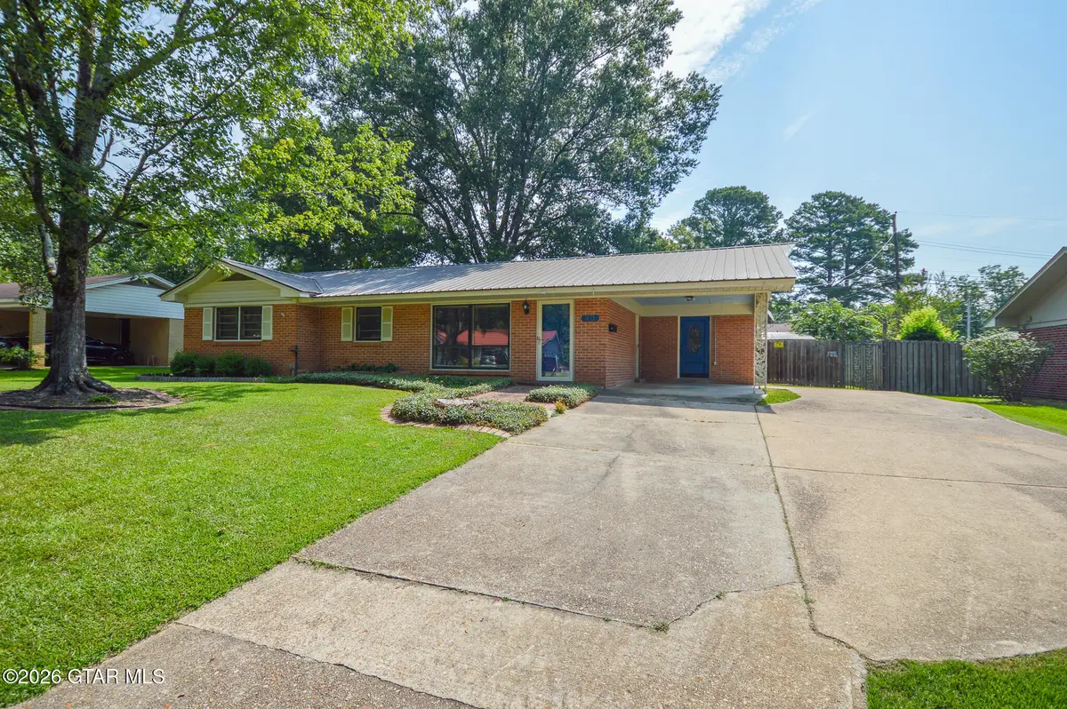 90 Chickasaw, West Point, MS 39773 - #1