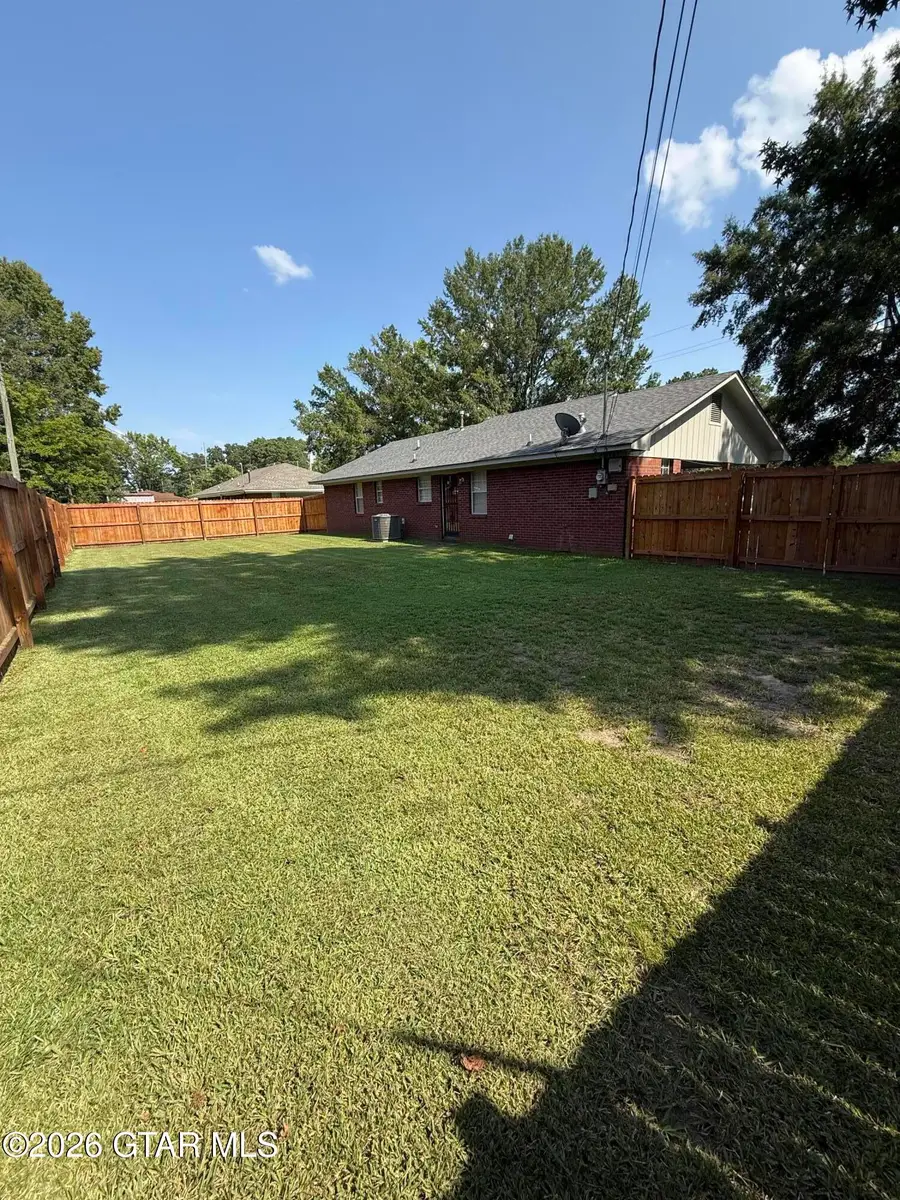 701 11th, Columbus, MS 39701 - #2