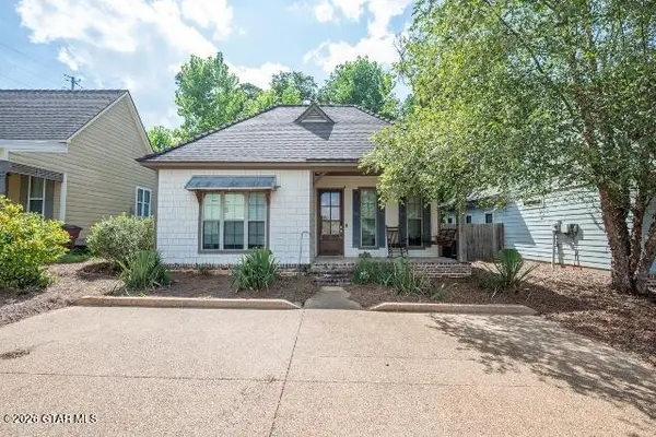 103 Creekside, Starkville, MS 39759