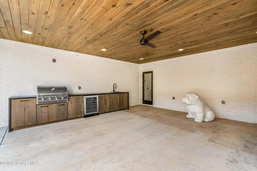 108 S Lafayette, Starkville, MS 39759 - #2