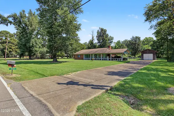 823 Donna, Columbus, MS 39702