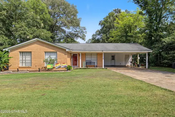 202 Rosewood, Starkville, MS 39759