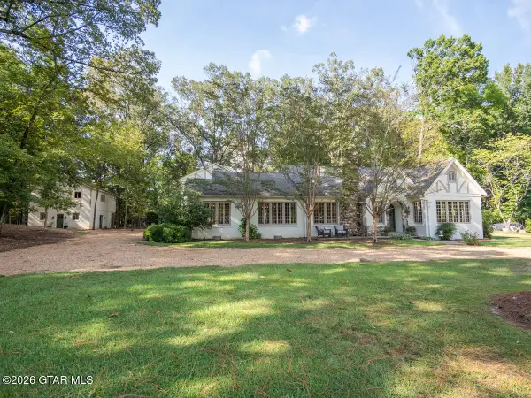 524 Greensboro, Starkville, MS 39759