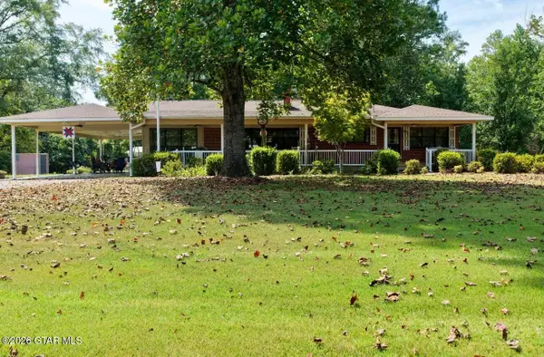 3084 Jess Lyons, Columbus, MS 39705
