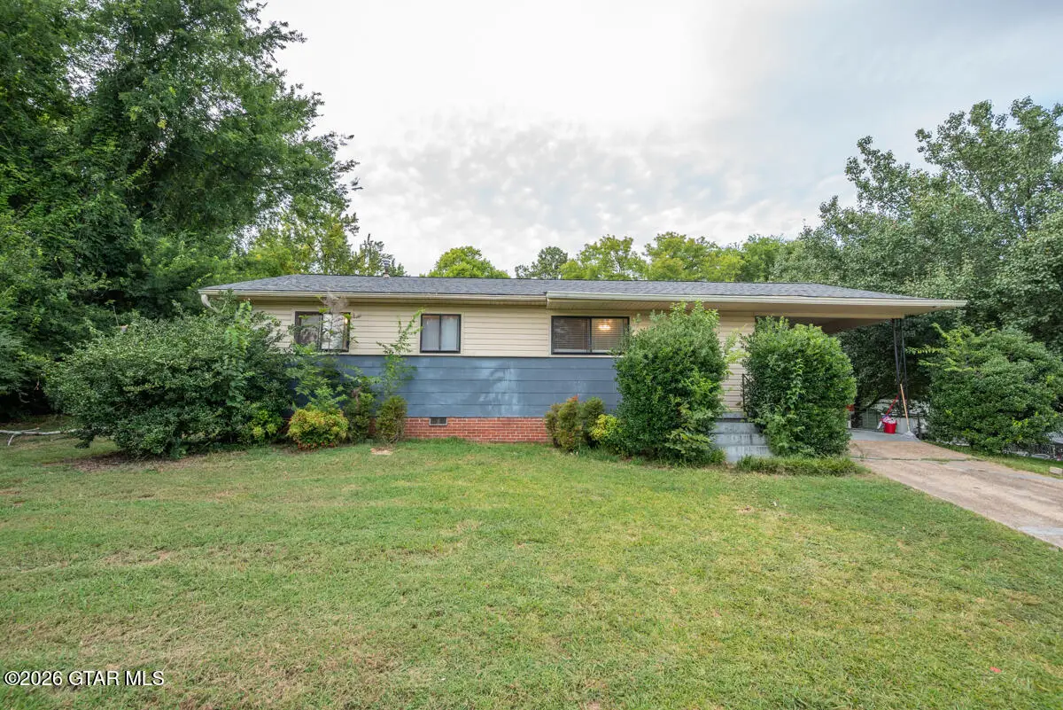105 Freeman, Starkville, MS 39759 - #1
