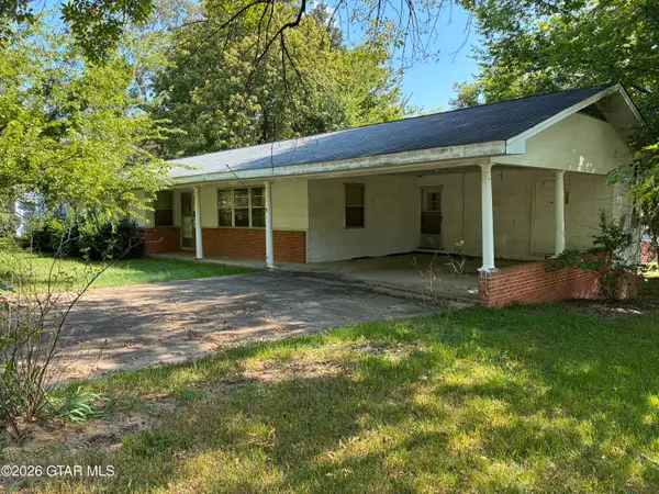 304 E White, Starkville, MS 39759