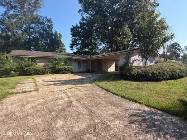 2103 Shannon, Columbus, MS 39702