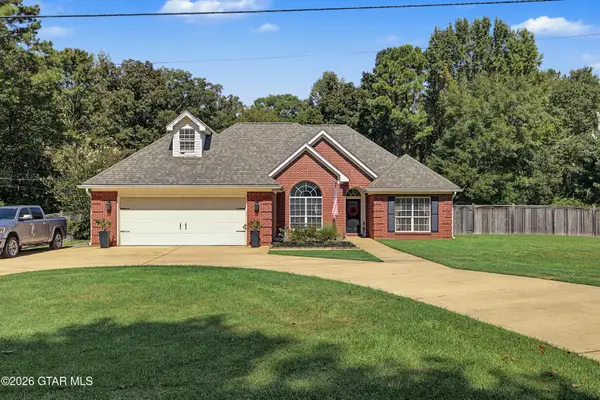 6235 Wolfe, Columbus, MS 39705