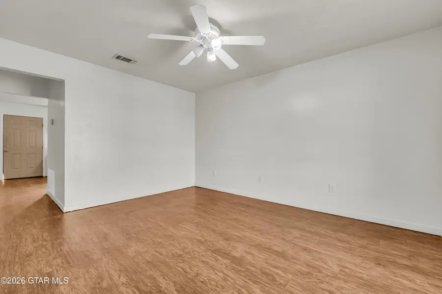 1301 Louisville, Starkville, MS 39759 - #2