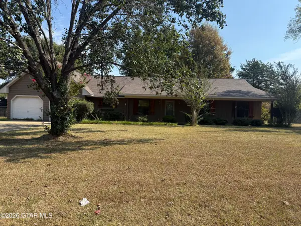 290 Lakeover, Columbus, MS 39702