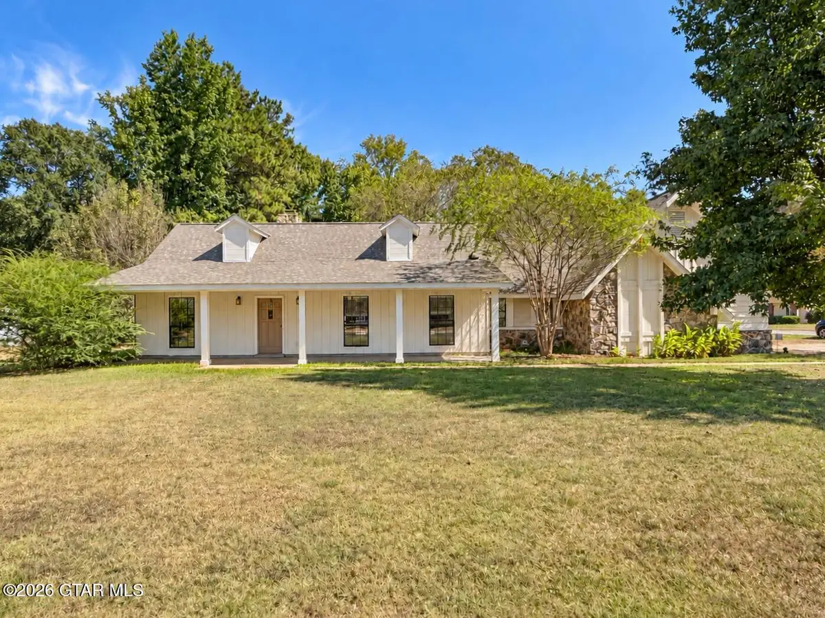 90 Thomas, Columbus, MS 39705 - #1