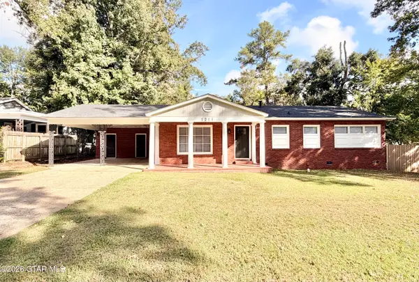 1211 Southdown, Columbus, MS 39701