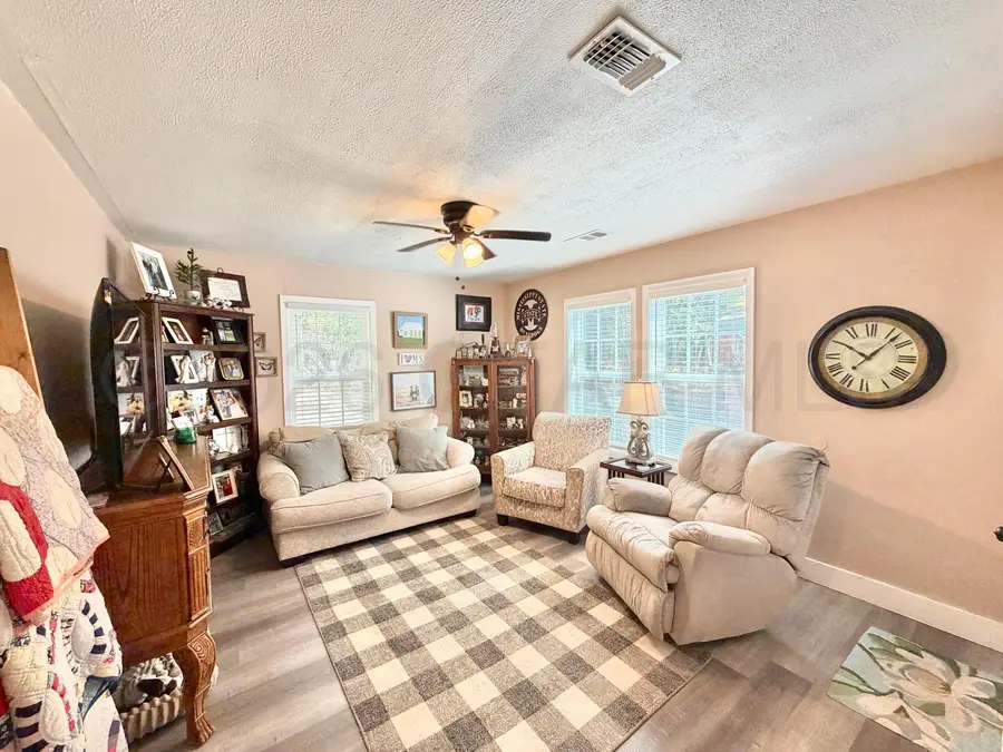 135 Emanon, Starkville, MS 39759 - #2