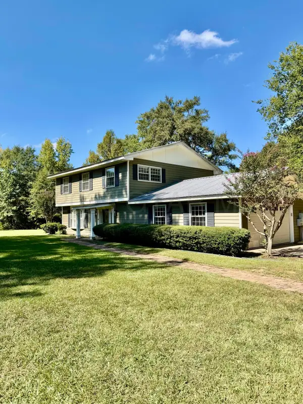 118 Magnolia, Livingston, AL 35470