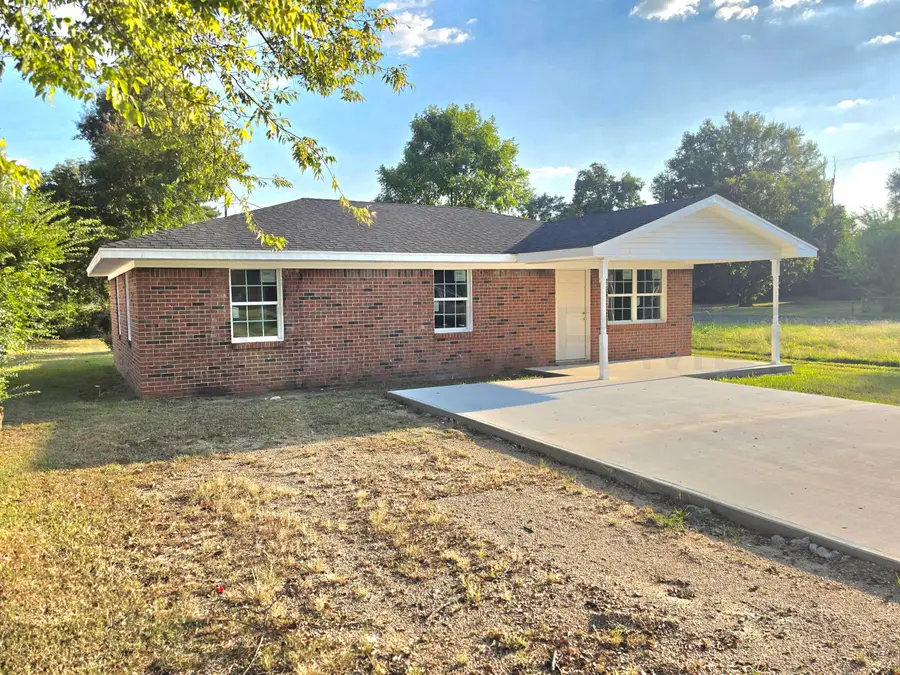 1806 10th, Columbus, MS 39701 - #2
