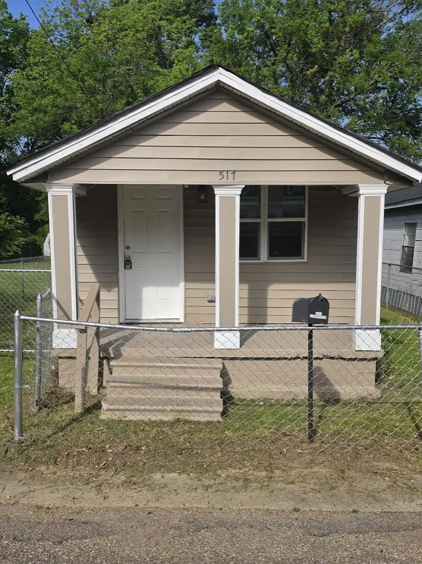 517 18th, Columbus, MS 39701 - #1