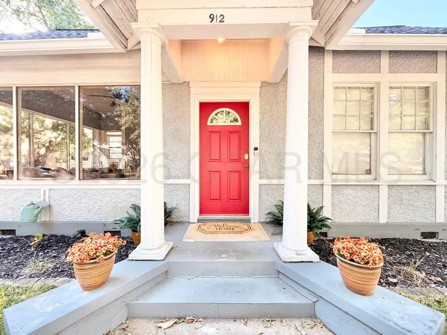 912 2nd, Columbus, MS 39701 - #2