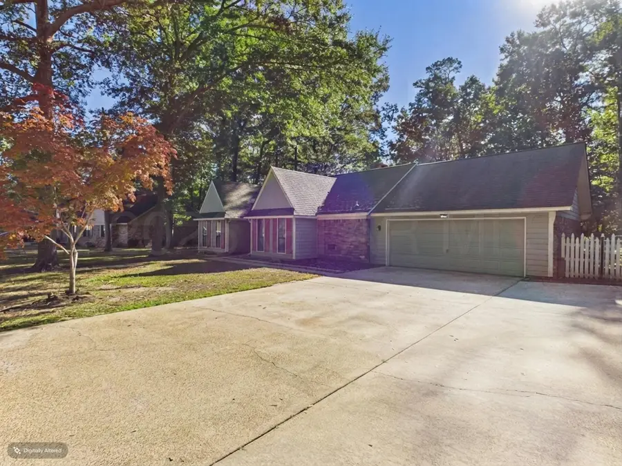 181 Scarlet, Columbus, MS 39705 - #3