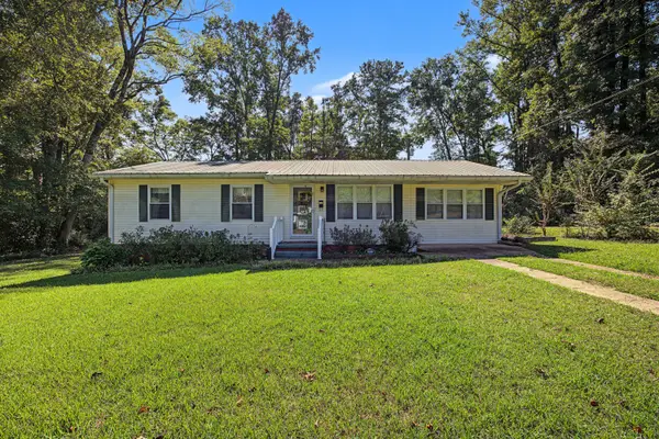 1006 Stirling, Aliceville, AL 35442