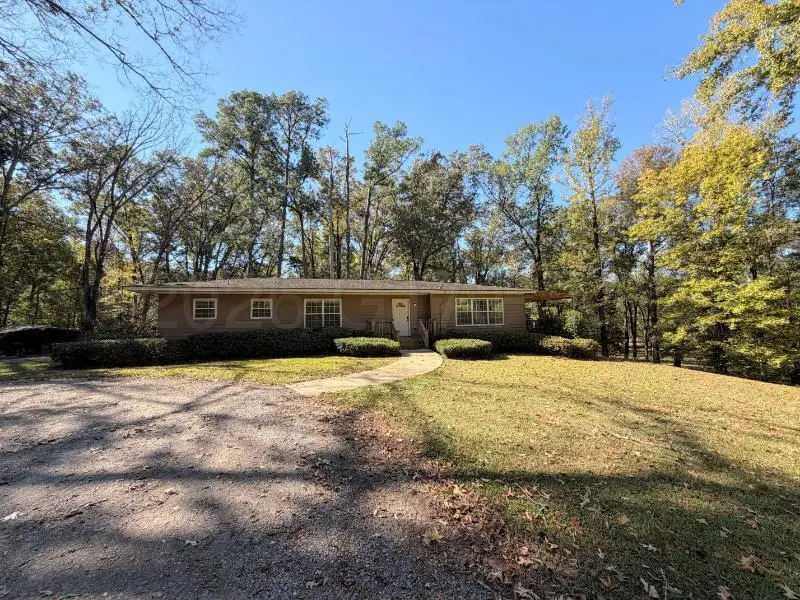 3610 E Church Hill, West Point, MS 39773 - #1