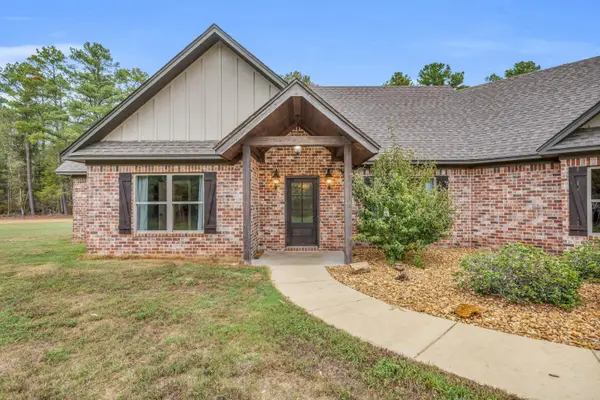 4495 Old Wolfe, Caledonia, MS 39740
