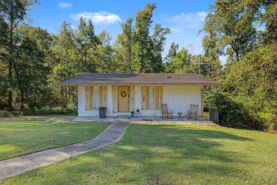103 N Road, Aliceville, AL 35442 - #2