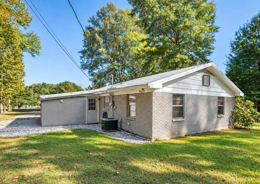 520 Hickory, Starkville, MS 39759 - #3