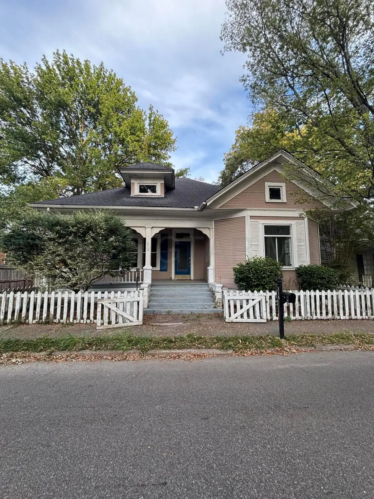 315 9th, Columbus, MS 39701 - #1