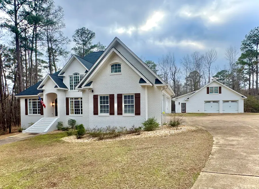 805 Timber Creek Drive, Columbus, MS 39702 - #2