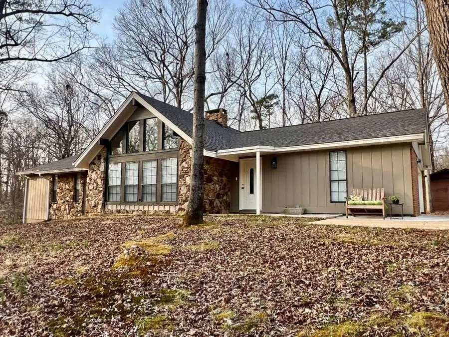 1075 Merry Valley Dr, Columbus, MS 39705 - #2