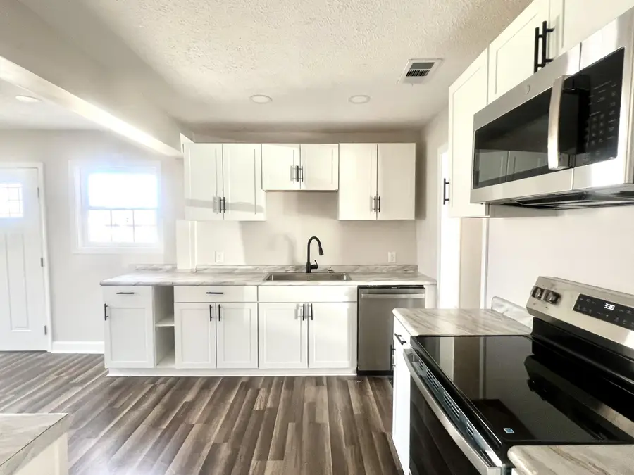 125 Robinwood Cir, Columbus, MS 39702 - #3