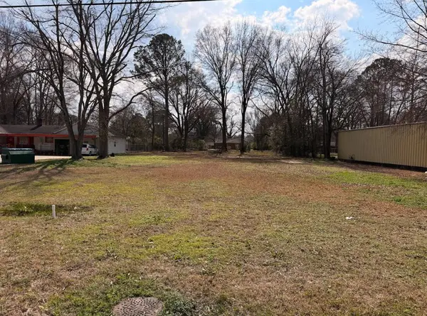 534 Alabama, Columbus, MS 39702