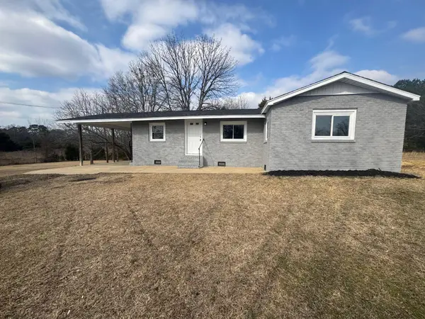 735 Old Hwy 10, Cedar Bluff, MS 39741