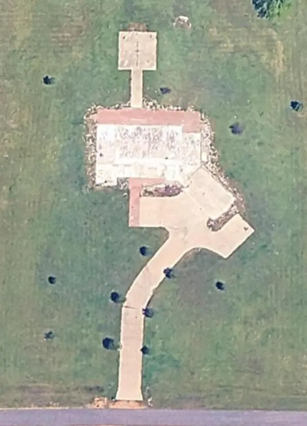 125 Mayfield Dr, West Point, MS 39773