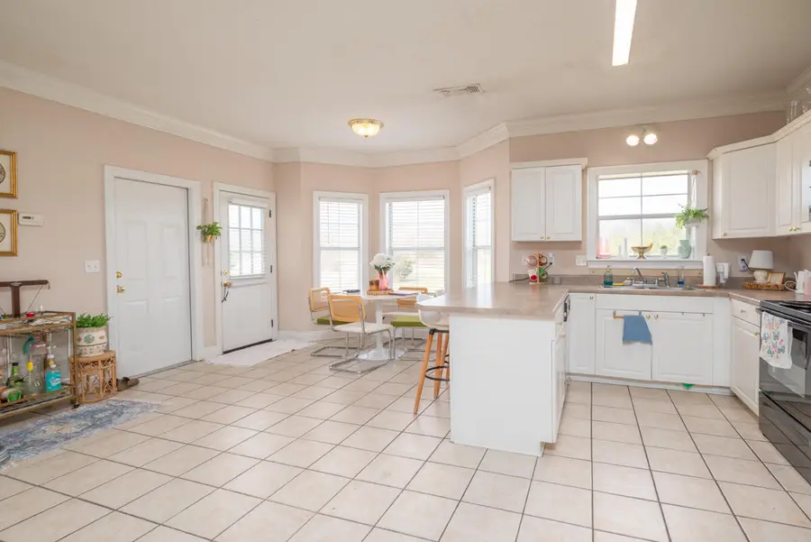 1093 St Andrews Ln, Starkville, MS 39759 - #3