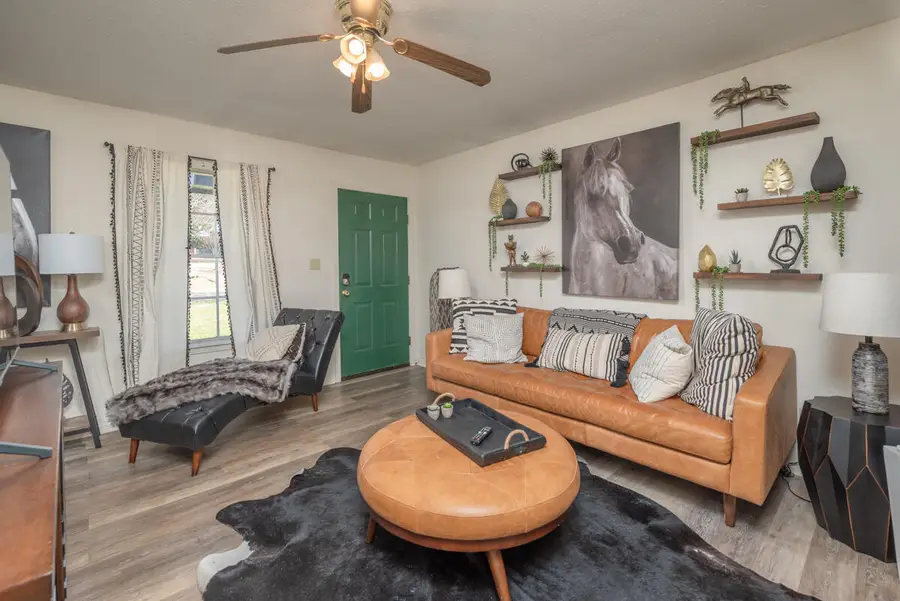 300 Green St. Unit 1-4, Starkville, MS 39759 - #2