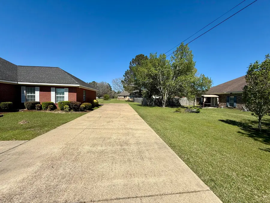 91 Wilson Dr, Columbus, MS 39702 - #3