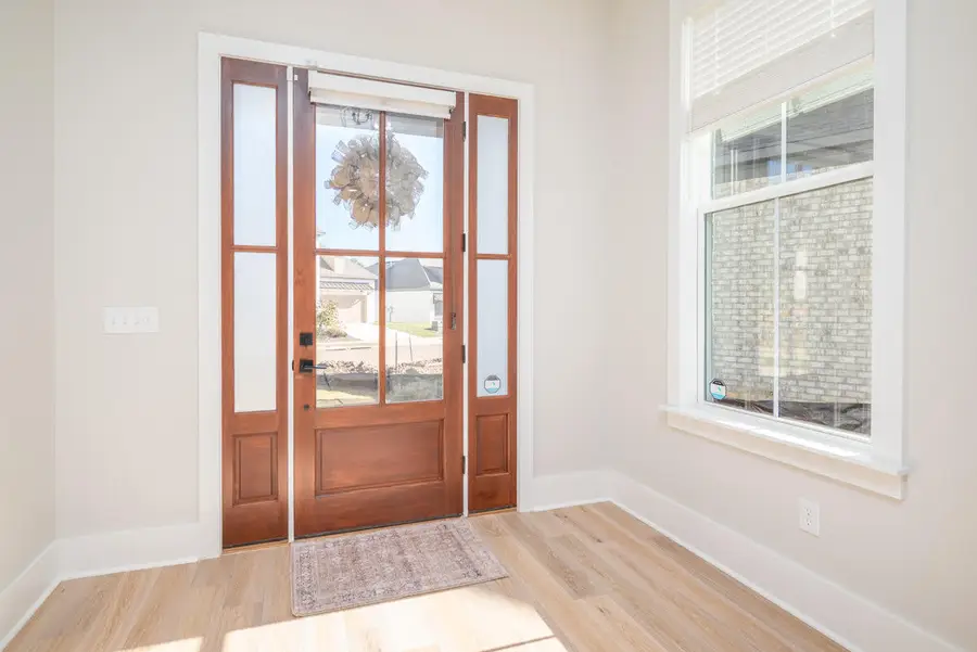 55 Greystone Ct, Starkville, MS 39759 - #3