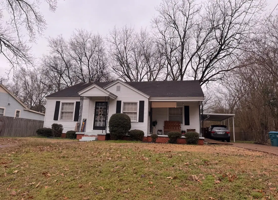 1022 Poplar St, Grenada, MS 38901 - #1