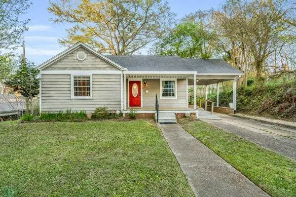 207 2nd St, Columbus, MS 39701