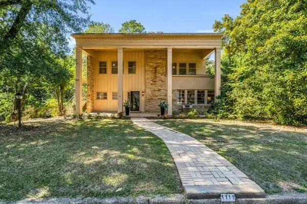 1111 N 12th, Columbus, MS 39701