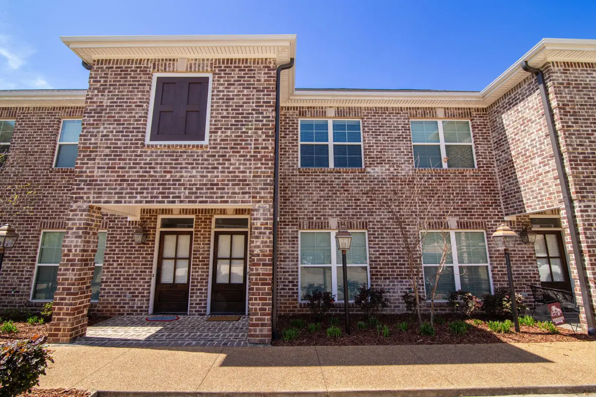 120 Guest Drive #305, Starkville, MS 39759 - #1