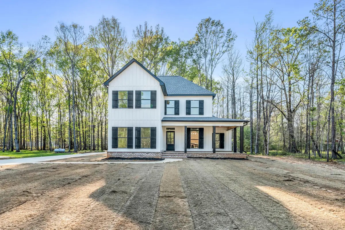 172 Densbrook Ln, Starkville, MS 39759 - #1