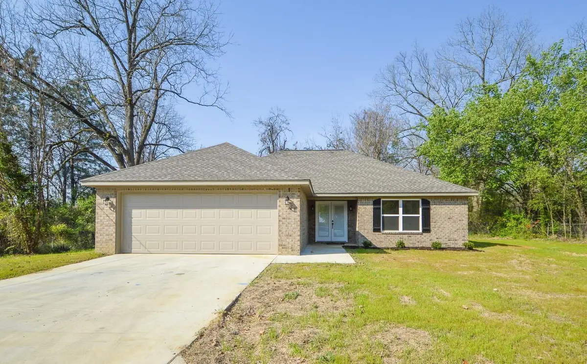 102 Price St, Starkville, MS 39759 - #1