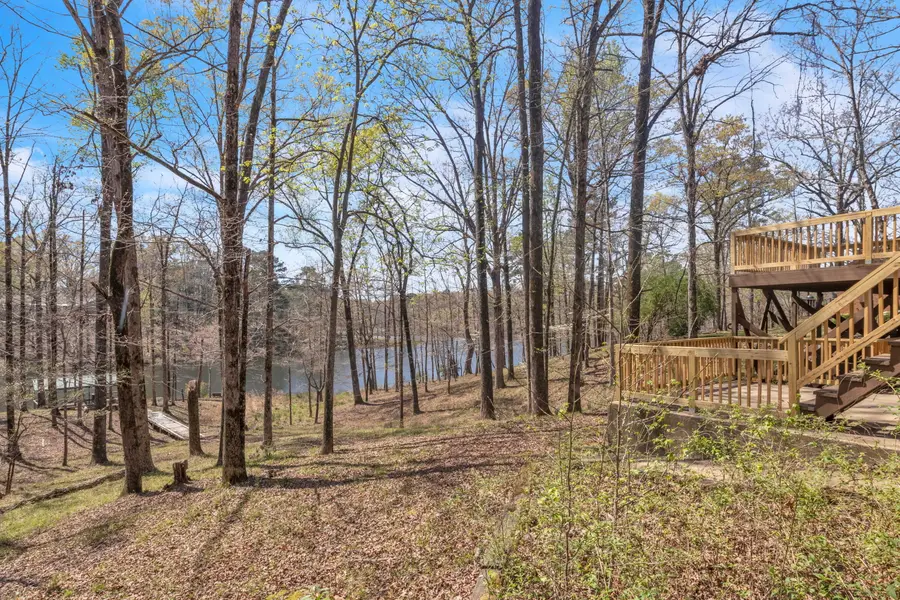 177 Winchester Dr, Columbus, MS 39705 - #3