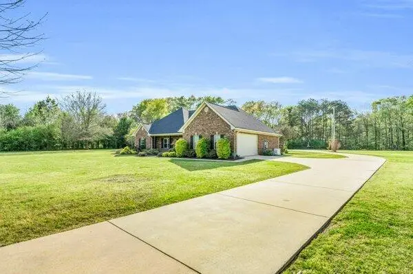 5419 Wolfe, Columbus, MS 39705 - #2