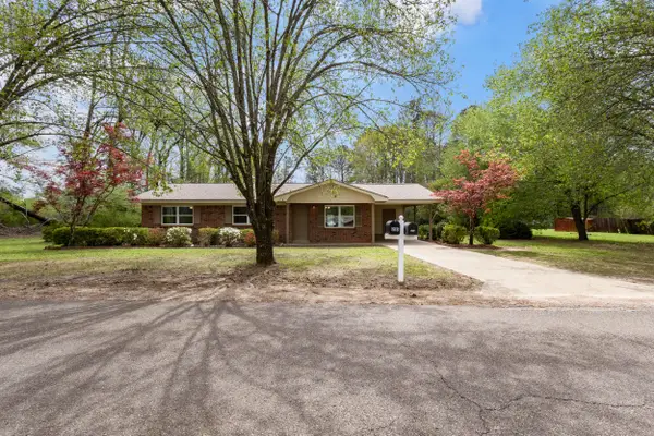 305 Mccully, Columbus, MS 39702
