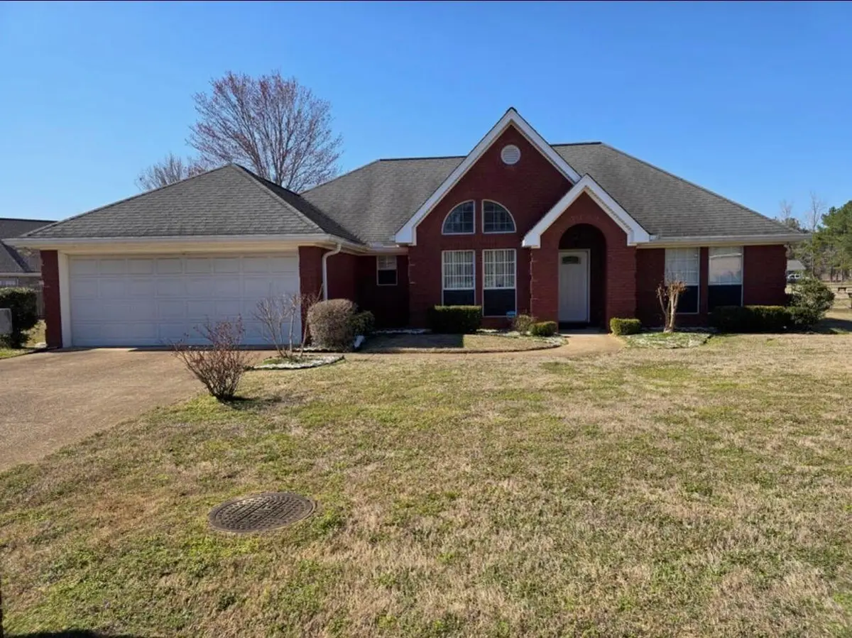 60 1st Colony, Columbus, MS 39702 - #1