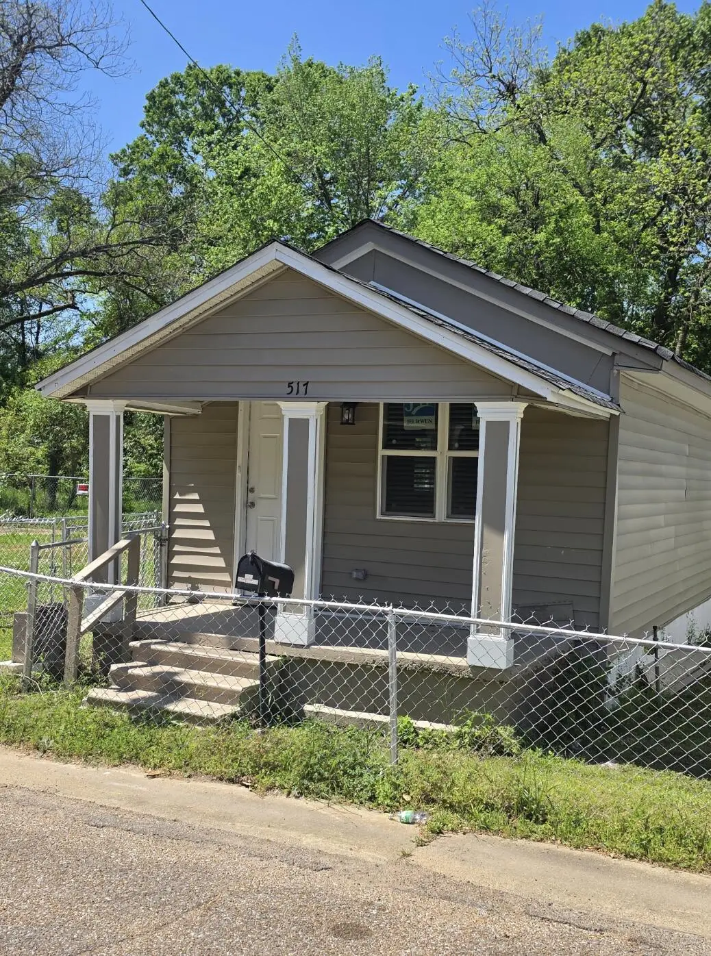 517 18th, Columbus, MS 39701 - #1