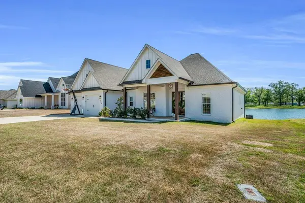 206 Ridgeway, Starkville, MS 39759